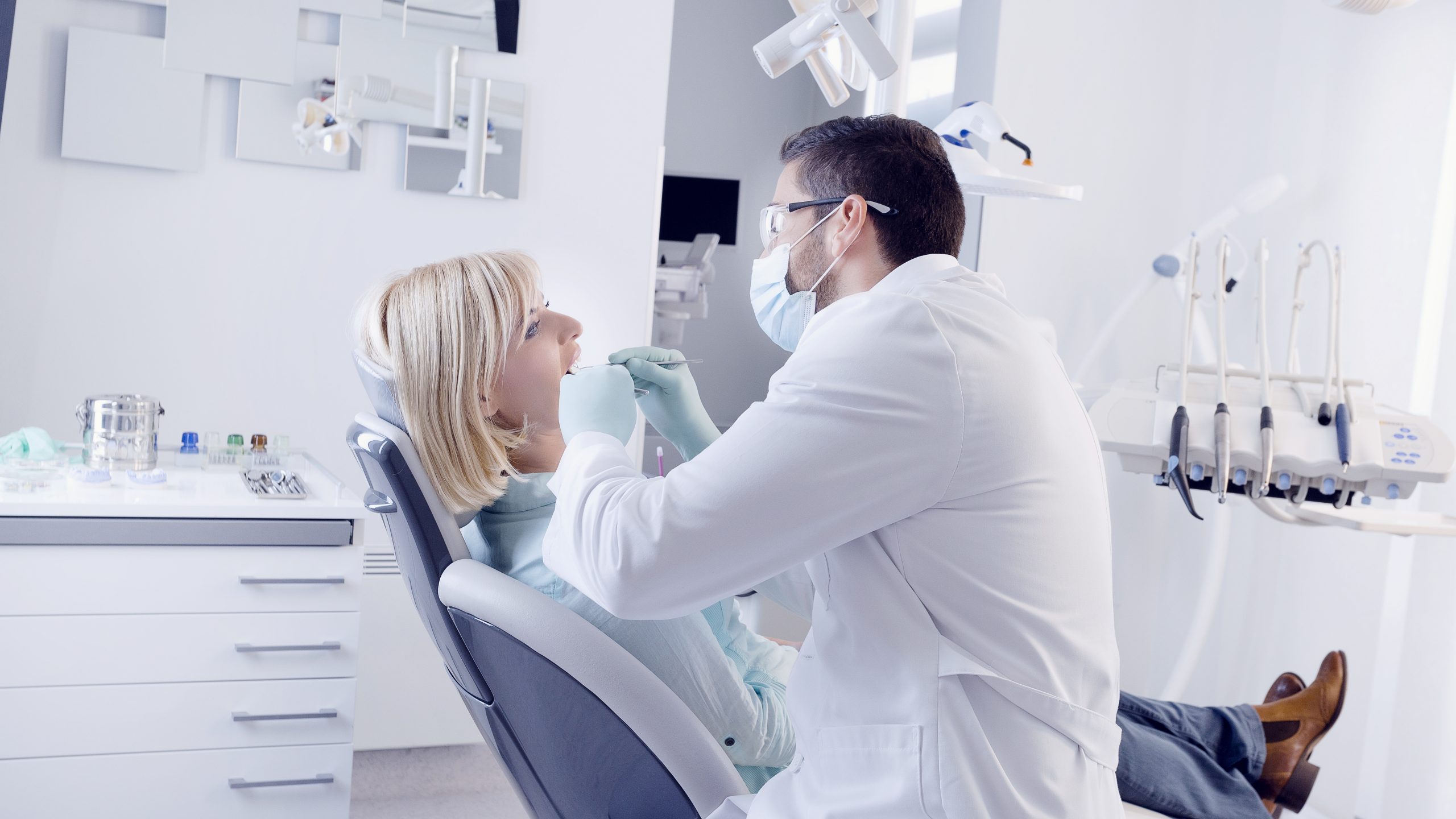 Dentist in Bahama, NC